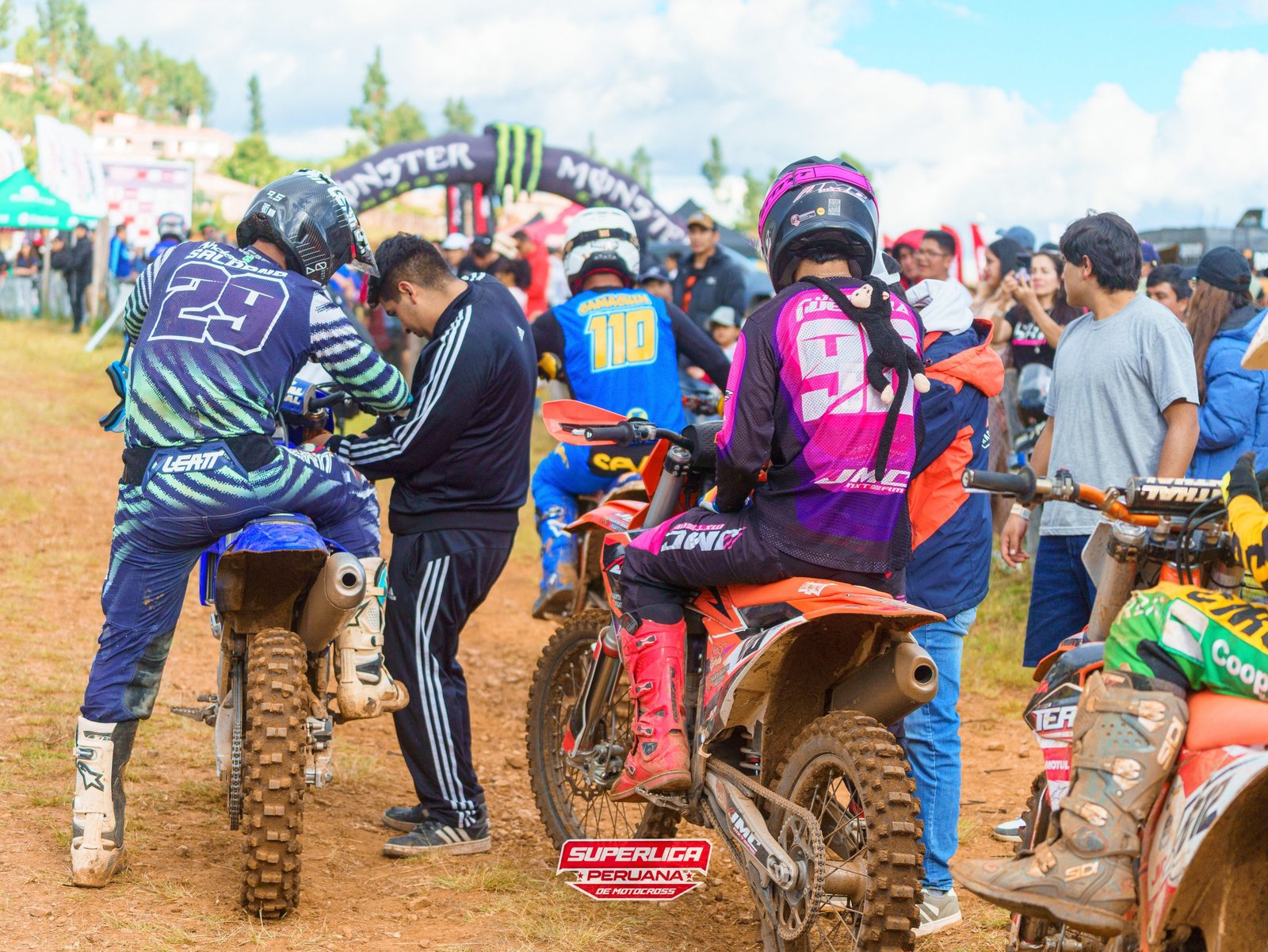 Pilotos de motocross
